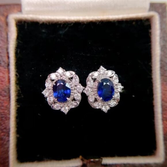 Jewelry - NEW 18k White Gold Blue Sapphire Diamond Earrings Small Stud Earrings
